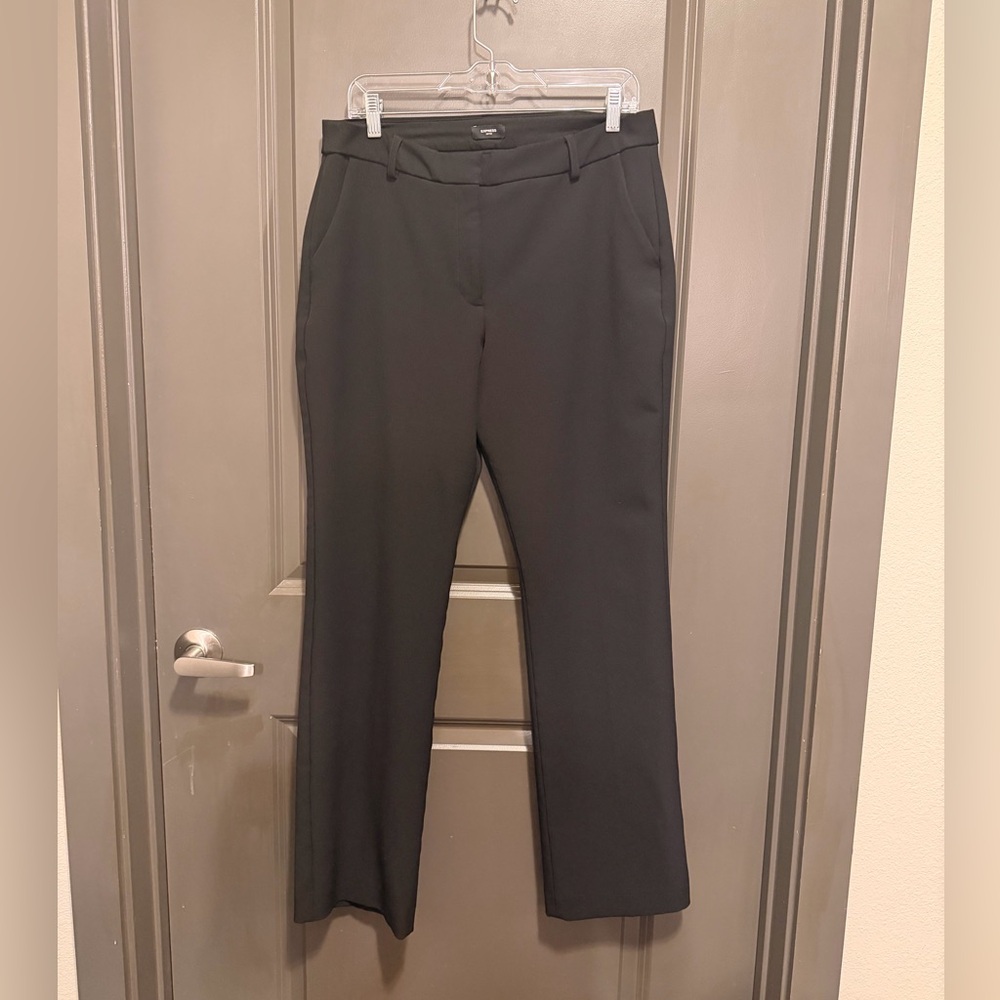 Black Women's Express Editor Boot cut Dress Pants